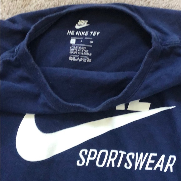 2 Nike SS Tees - Picture 5 of 7